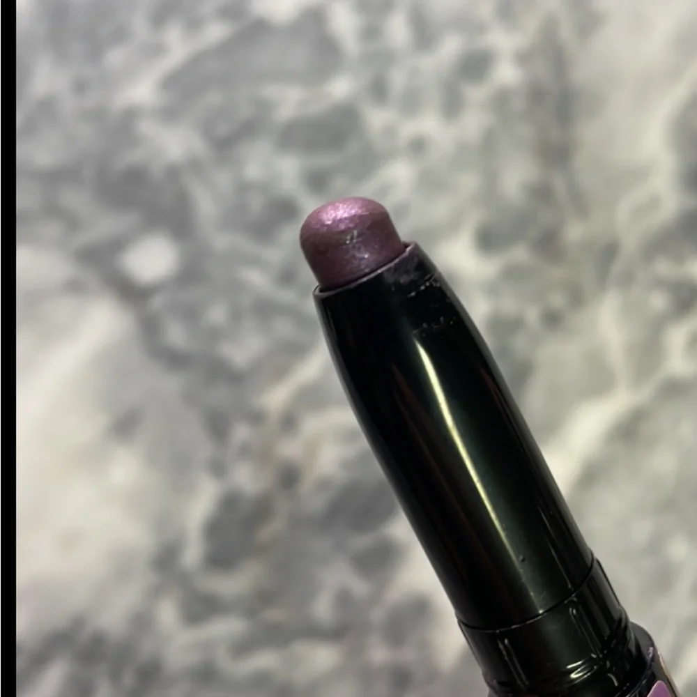 It Cosmetics Superhero No Tug Shadow‎ Stick